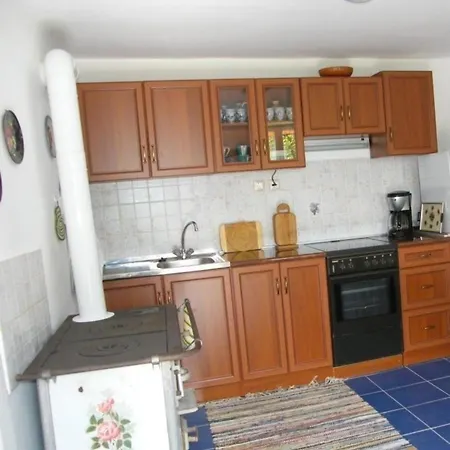 Freistehendes In Doebroekoez Mit Garten, Terrasse Und Grill *